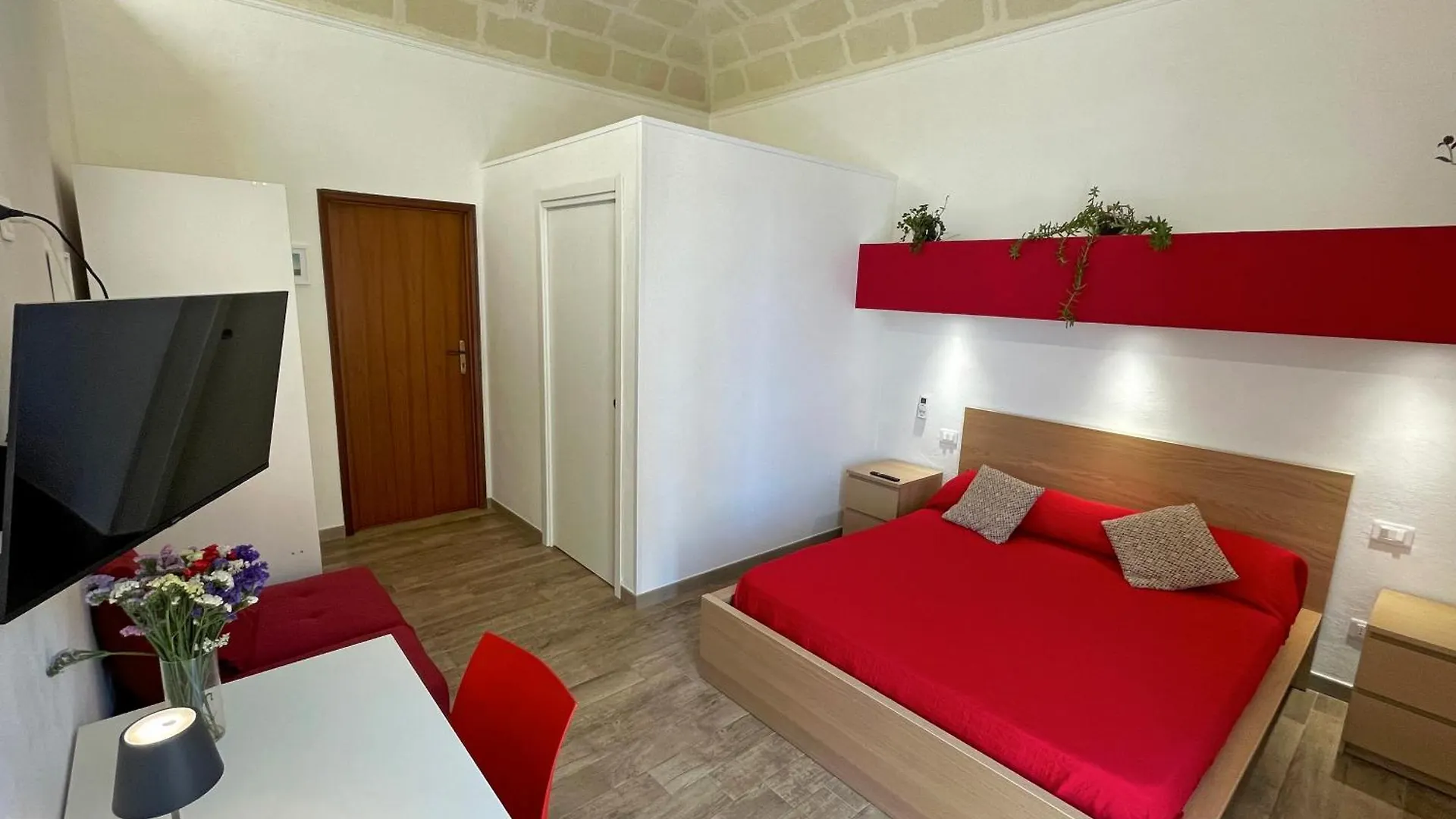 Sea View Teti Rooms & Apts Trapani