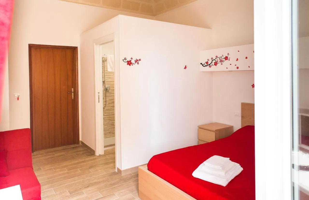 Sea View Teti Rooms & Apts Trapani 2*,