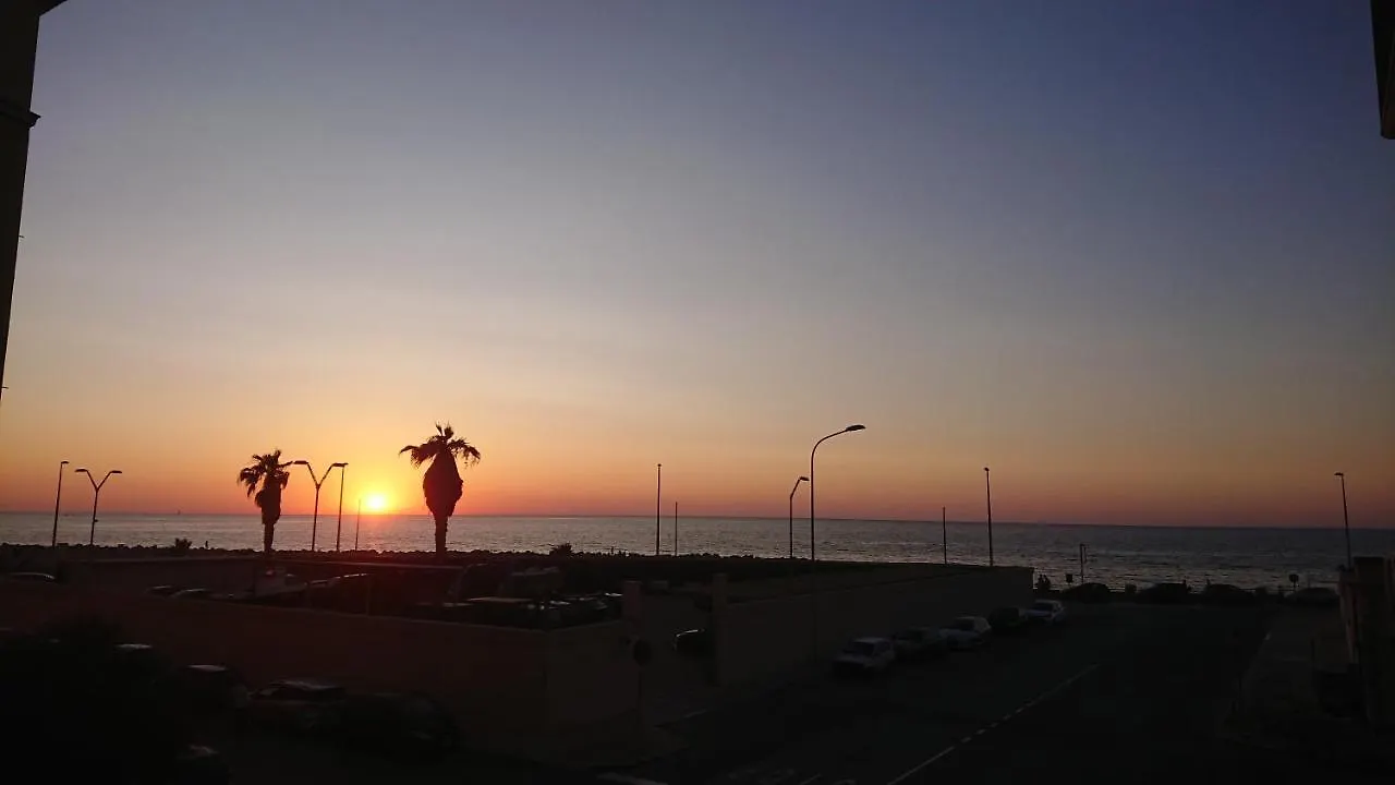 Sea View Teti Rooms & Apts Trapani