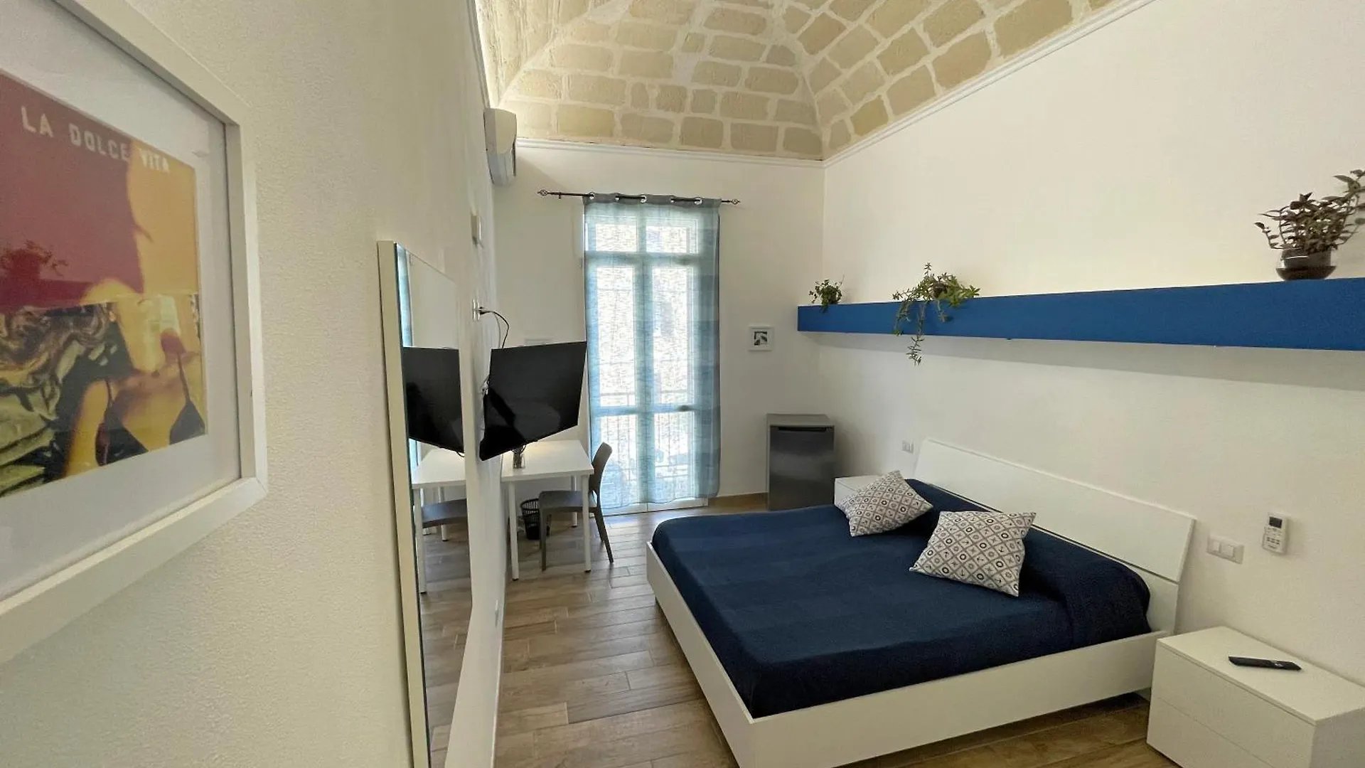 Sea View Teti Rooms & Apts Trapani