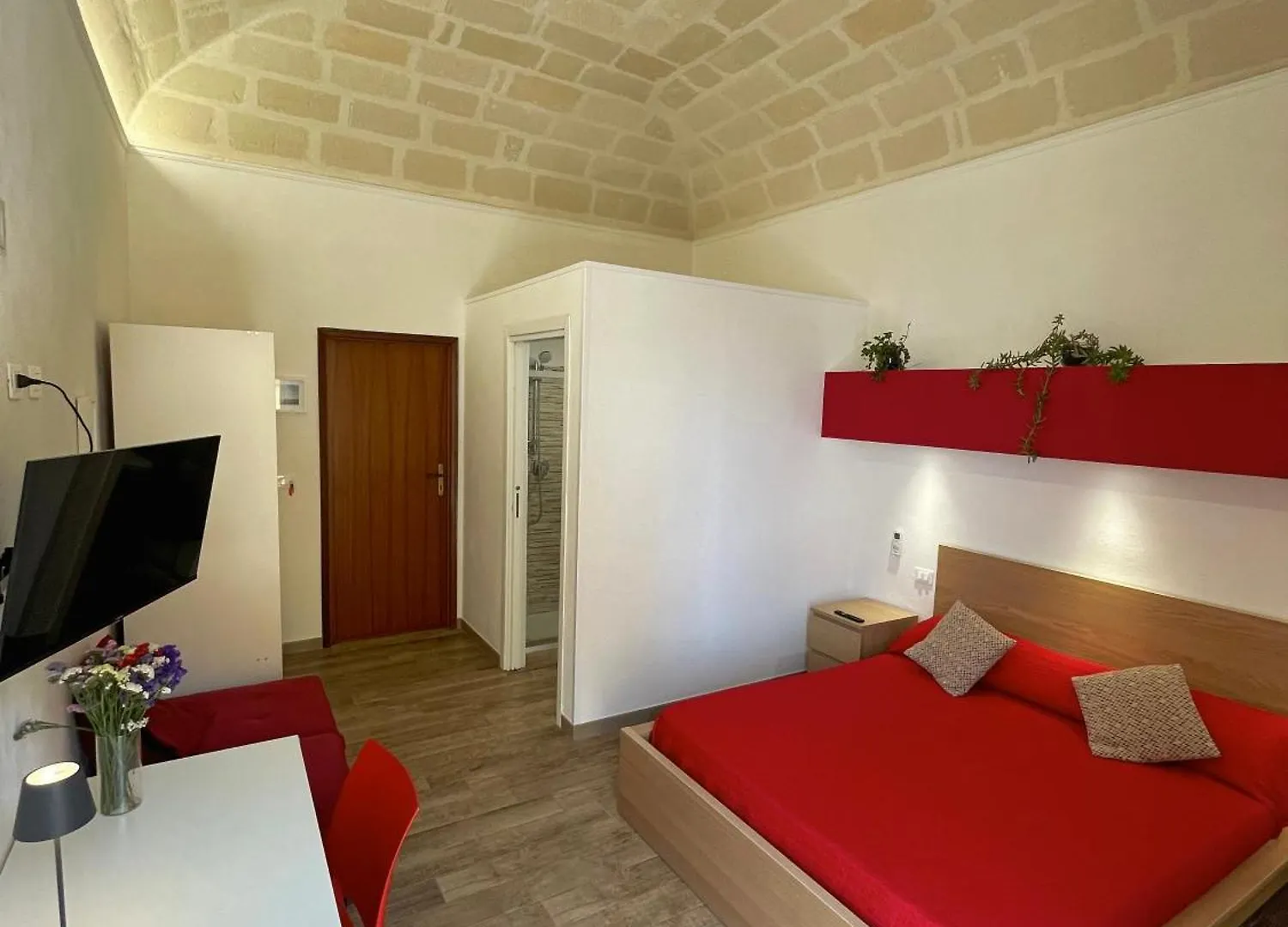 Sea View Teti Rooms & Apts Trapani 2*,  Italy