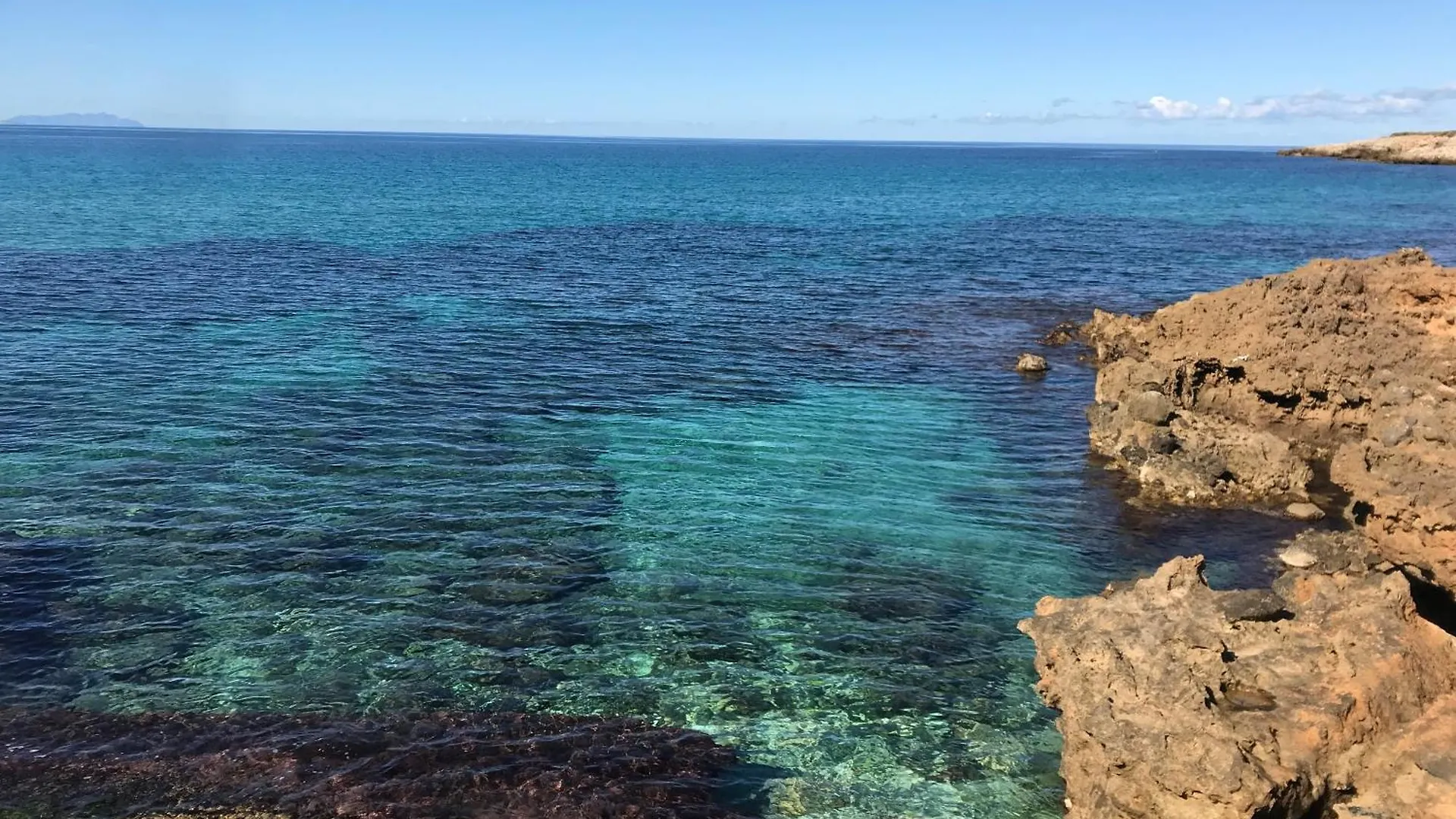 Sea View Teti Rooms & Apts Trapani